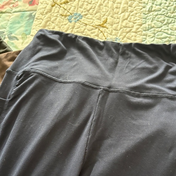 Bundle of Amazon Basic L/XL High Waisted Leggings - Black, Brown, and Navy - Picture 6 of 7